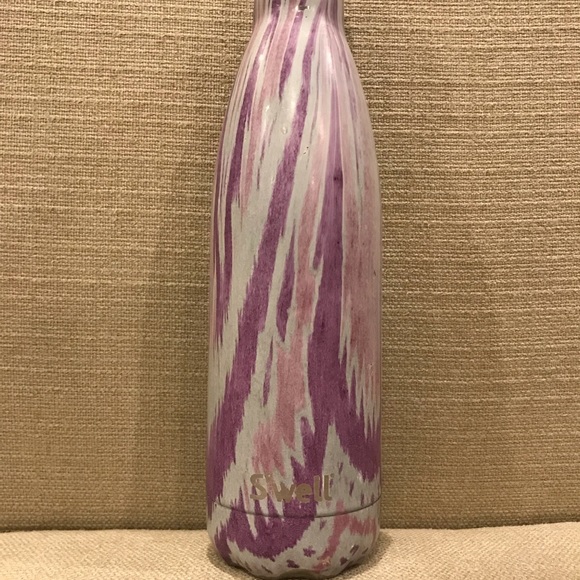 S’well 17oz bottle - no longer sold online! - Picture 1 of 4